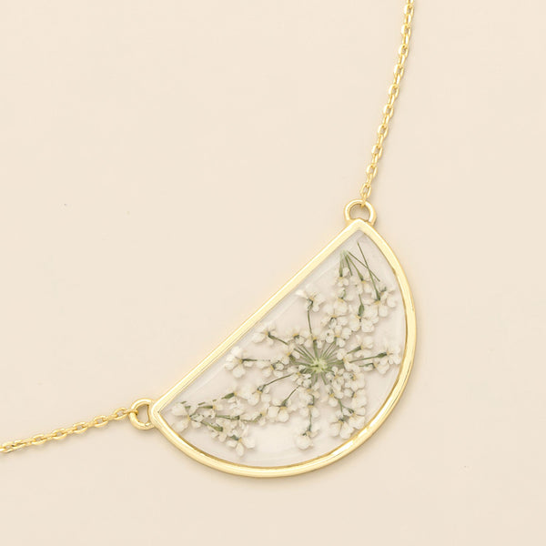 Pressed Flower Necklace - White Lace Flower/Gold